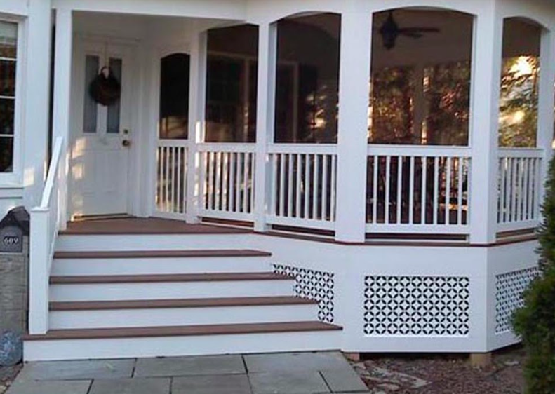 Moorish Circles Porch