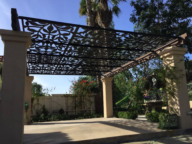 Olive Branch Lattice Design Roof